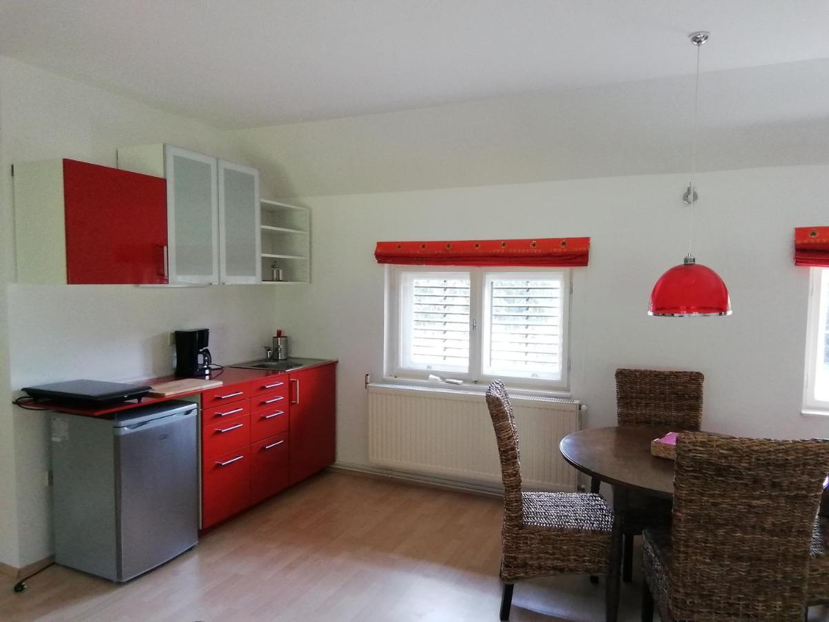 Jagdhaus Pat Apartment Galambok Bagian luar foto
